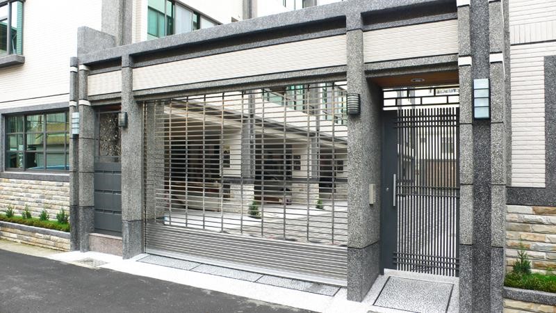 cửa cuốn khe thoáng cửa cuốn khe thoáng