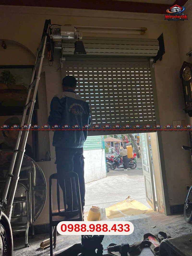 Quy trình sửa chữa chuyên nghiệp 6 bước tại Cửa Cuốn Nguyễn Gia